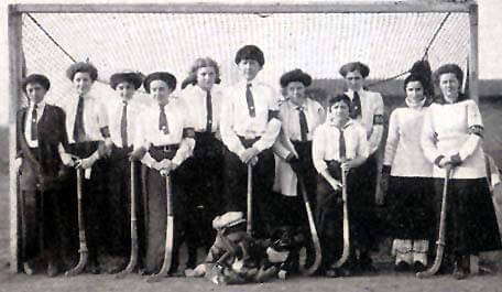 Damenmannschaft, 1910